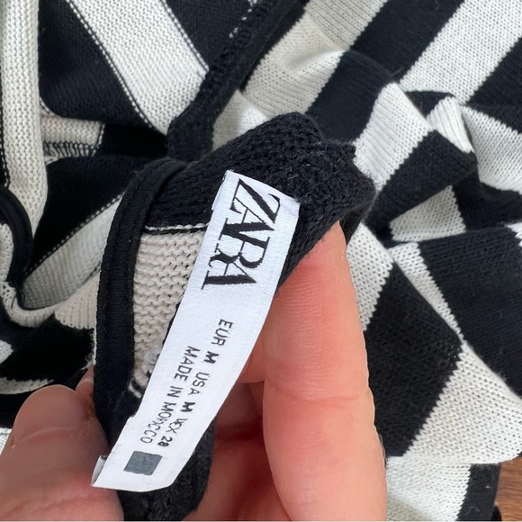 Zara Sleeveless V-Neck Long Striped Slip Dress White/Black Women's Size M - Picture 4 of 5